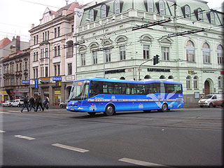 Nov� n�zkopodla�n� autobus SOR BN 12 pro linku do NC Olympia