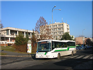 Nov� n�zkopodla�n� SOR BN 10.5 v M�nesov� ulici