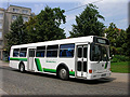 autobus CMC Pudong Citybus je�t� v p�vodn�m proveden�