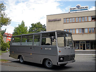 P�enosov� rozhlasov� v�z KAROSA